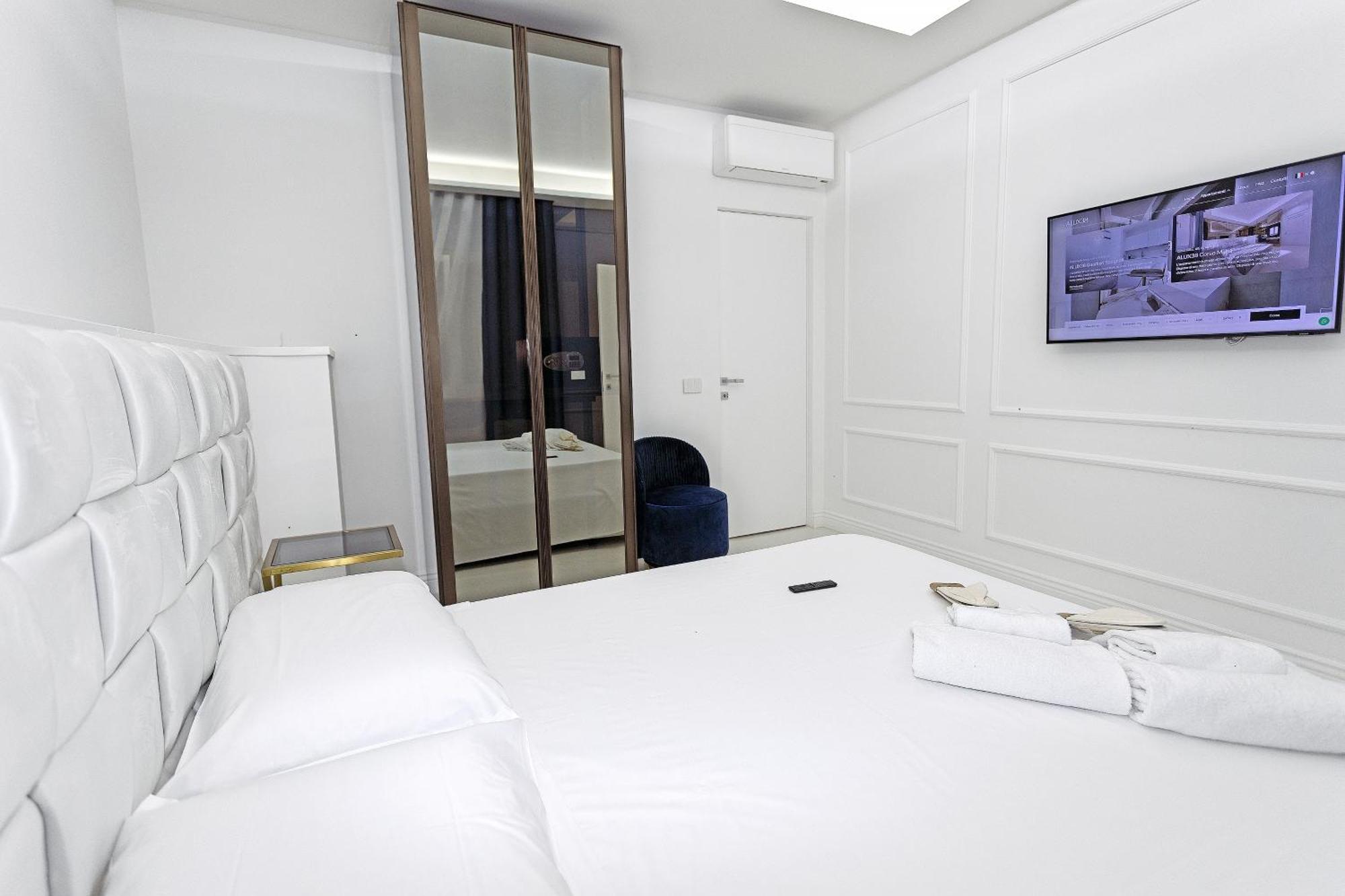 Apartment Luxury Apartment-corso Malta By Alux38